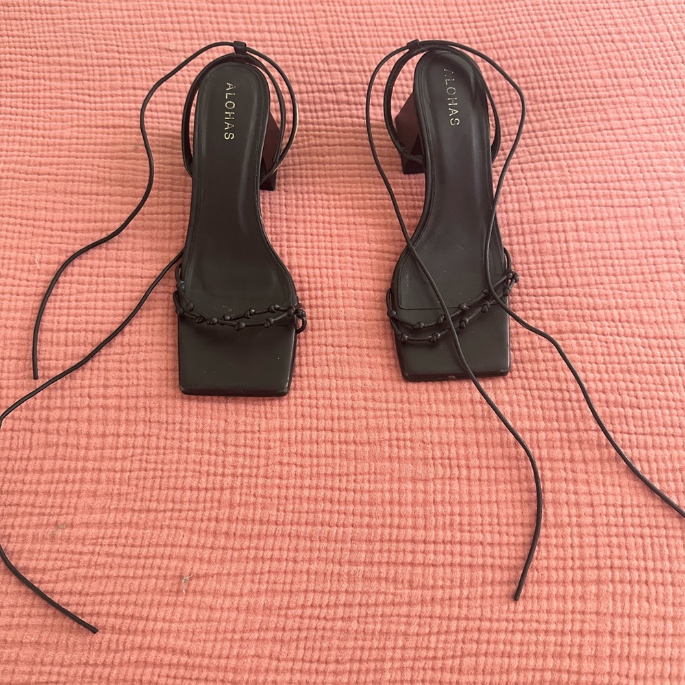 strap sandal heel black leather
